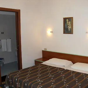  Pensión Mary's House
